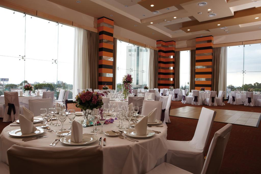 Hotel Riu Plaza Guadalajara Exteriér fotografie
