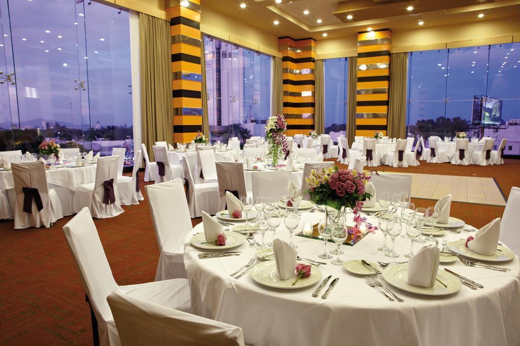 Hotel Riu Plaza Guadalajara Exteriér fotografie