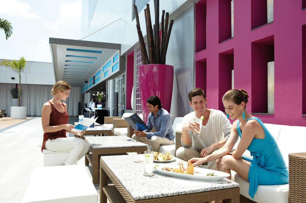 Hotel Riu Plaza Guadalajara Exteriér fotografie